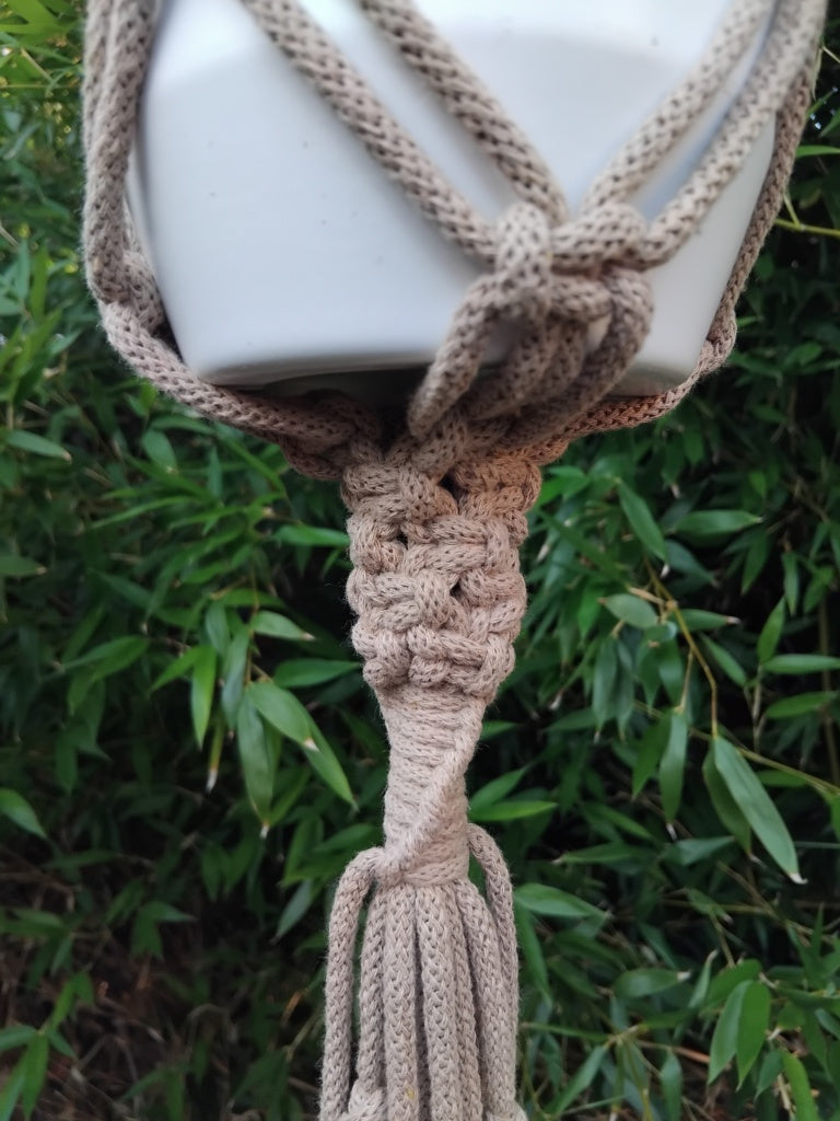 Suspension Macrame Pour Plante Motif Losange en Tresse Taille Moyenne/Grande